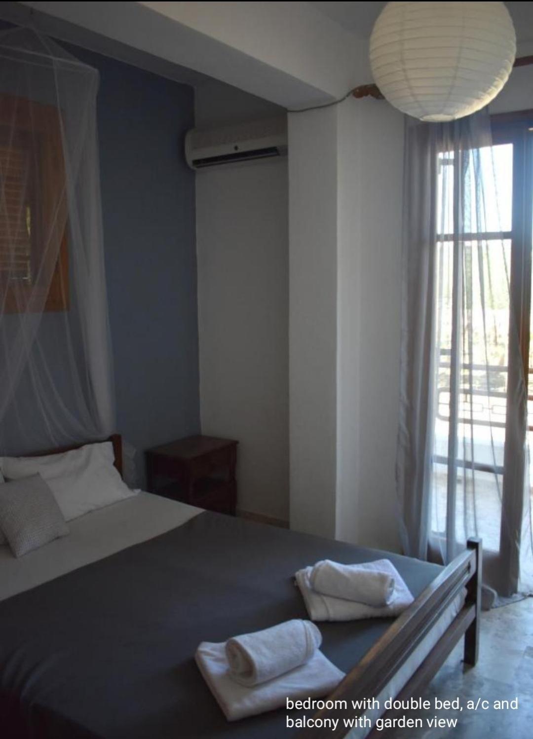 Poseidon Apartments Gythio Room photo